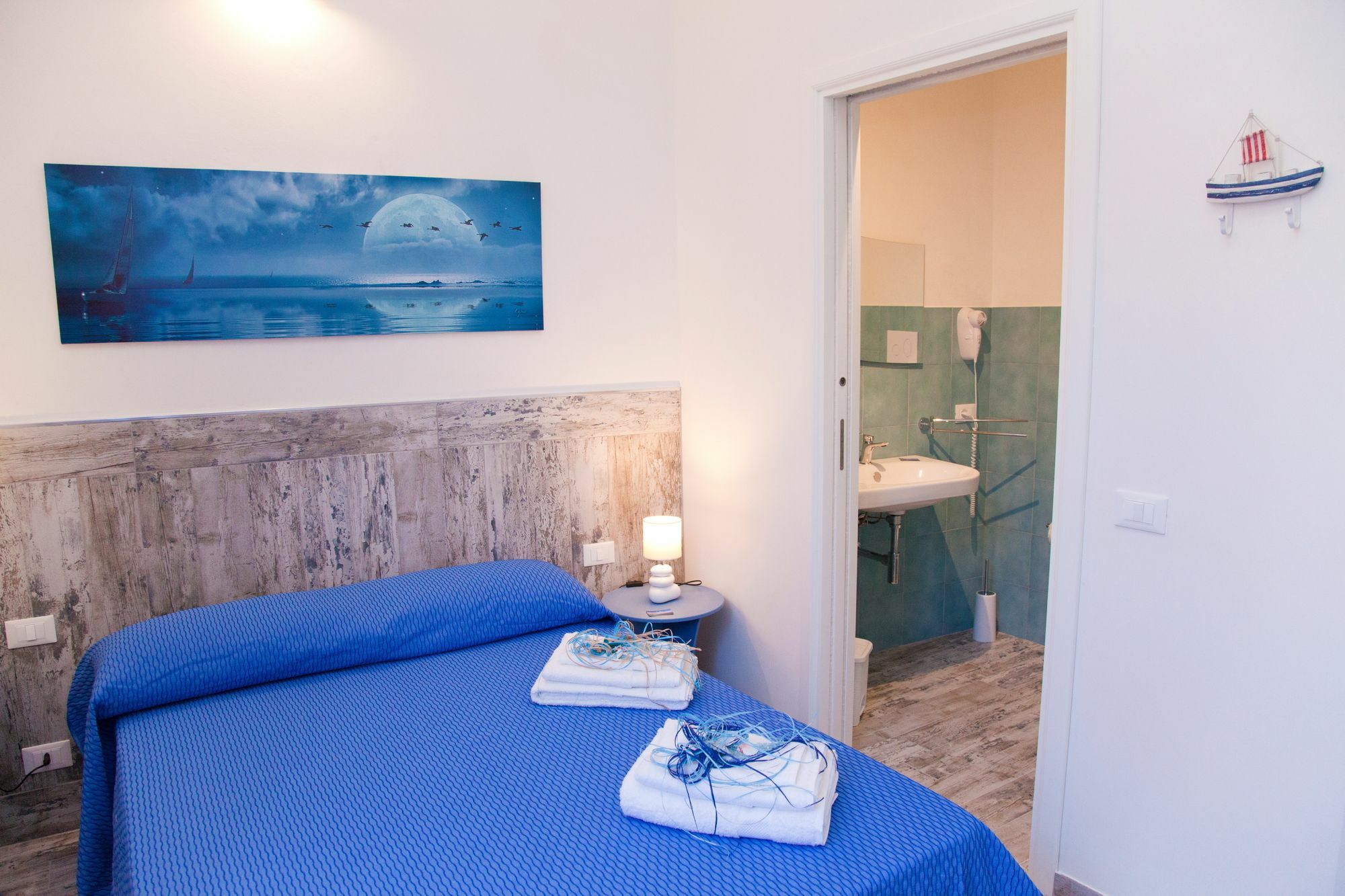 Bed and Breakfast Le Cale à Trapani Extérieur photo